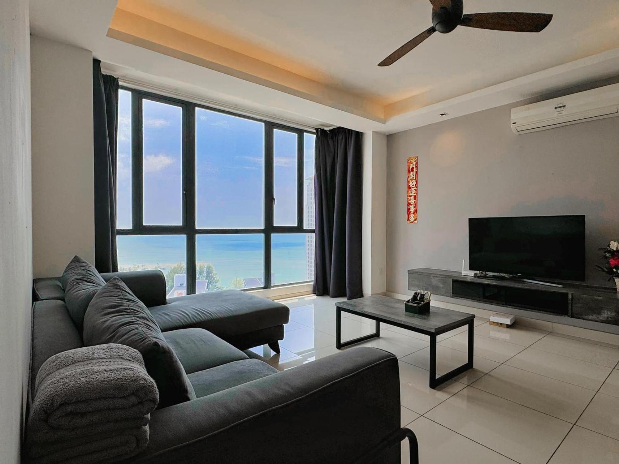 Homestay Luxury Seaview Bathtub 2 6 Pax Near Straits Quay Marina Mall 豪华海景双房浴缸公寓 Tanjung Tokong